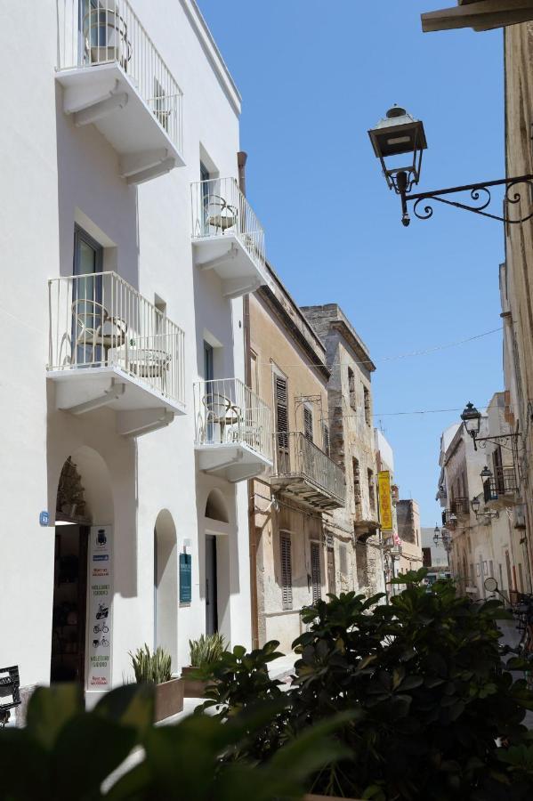 Mazzini Accommodation Фавиньяна Экстерьер фото